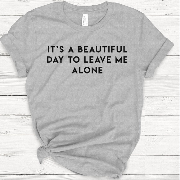 Tops - BEAUTIFUL DAY TEE Tops - BEAUTIFUL DAY TEE